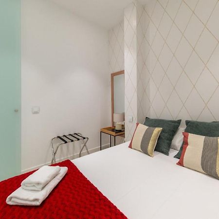 2 Bedrooms 2 Bathrooms Furnished - Delicias - Modern- Mintystay Madrid Ngoại thất bức ảnh