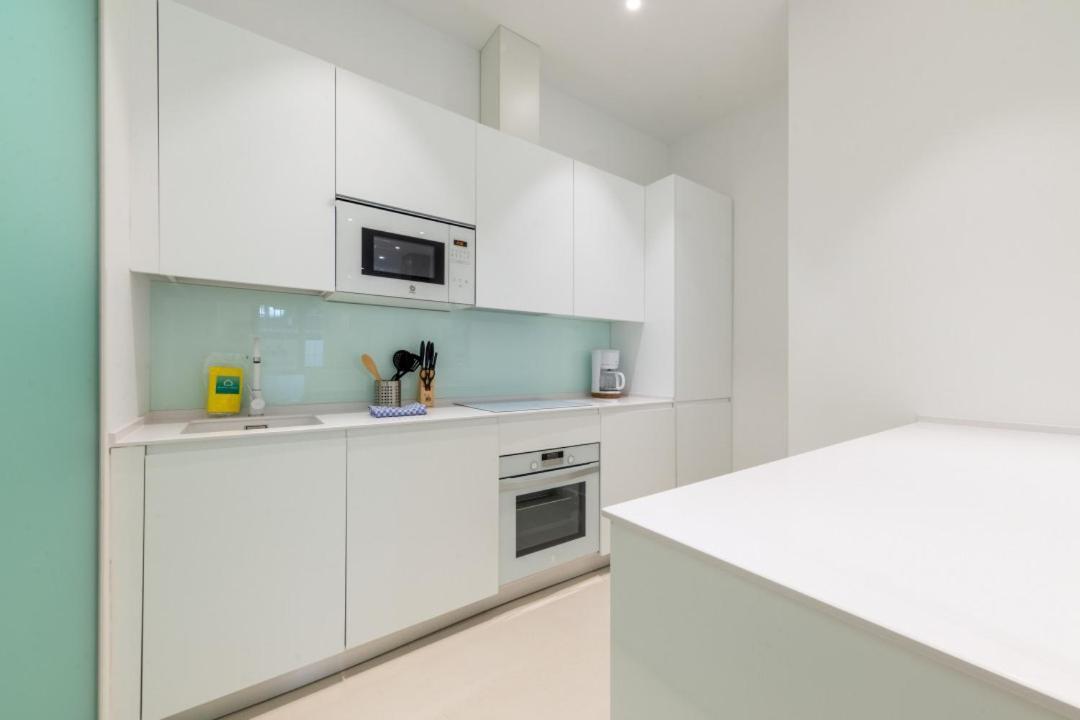 2 Bedrooms 2 Bathrooms Furnished - Delicias - Modern- Mintystay Madrid Ngoại thất bức ảnh